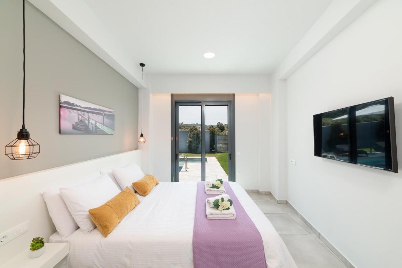 Villa Zaneti By Posarellivillas Agia Marina Exterior foto